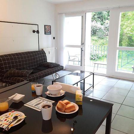 La Poterie - Appartement Avec Balcon Et Parking Prive カンペール エクステリア 写真